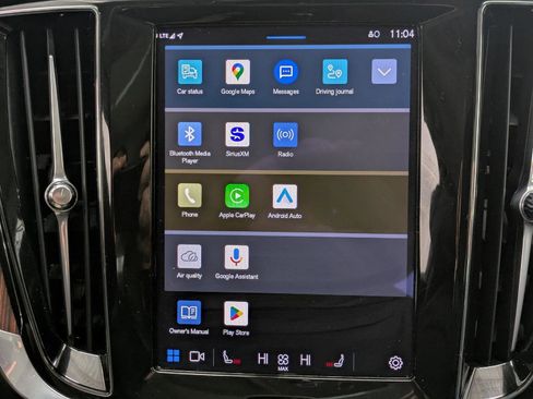 Used 2024 Volvo S60 B5 Plus image 28