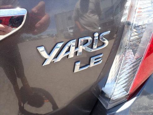 Used 2014 Toyota Yaris LE FWD image 2
