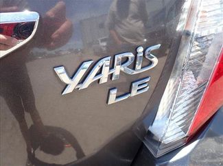 Used 2014 Toyota Yaris LE FWD video 2