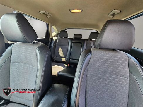 Used 2021 Kia Seltos S FWD image 25