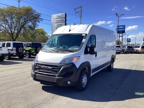 New 2025 RAM ProMaster 2500 w/ Convenience Group image 3