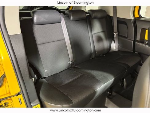 Used 2007 Toyota FJ Cruiser 4WD image 10