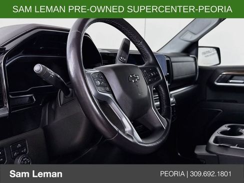 Used 2022 Chevrolet Silverado 1500 RST AWD/4WD image 11