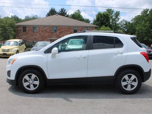 Used 2015 Chevrolet Trax LT w/ LT Plus Package FWD image 5