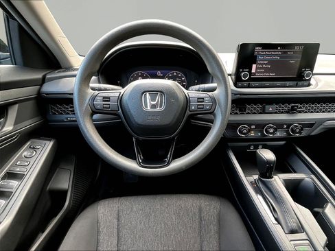 Used 2024 Honda Accord LX image 8