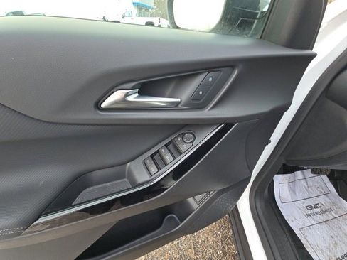 New 2026 Chevrolet Equinox LT w/ Convenience Package II image 22