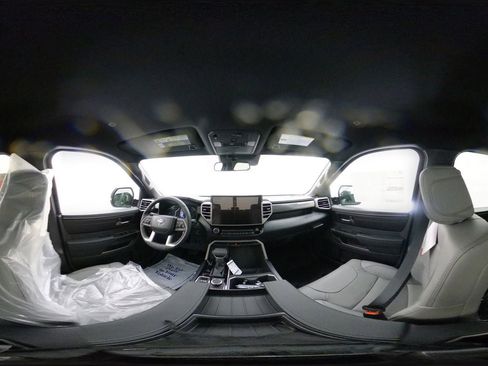 New 2026 Toyota Tundra SR5 AWD/4WD image 33