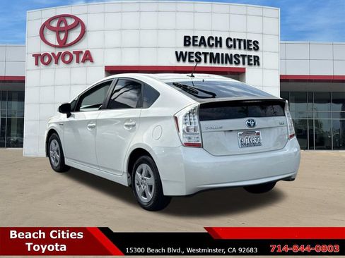 Used 2010 Toyota Prius Two FWD image 8
