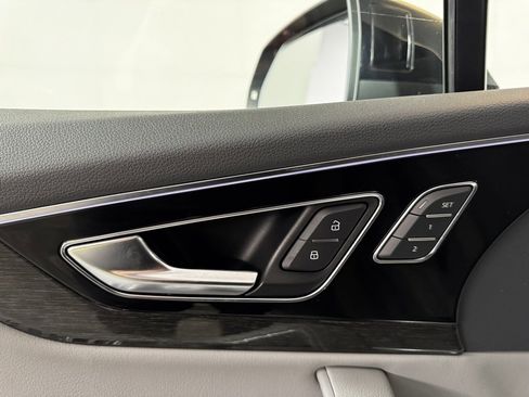 Used 2019 Audi Q7 3.0T Premium Plus w/ Premium Plus Package image 25