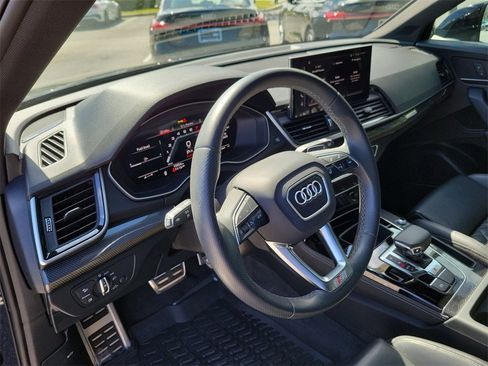 Certified 2024 Audi SQ5 Premium Plus image 6