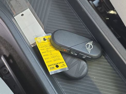 Used 2025 MINI Cooper S image 19