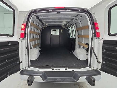 Used 2025 GMC Savana 2500 w/ Driver Convenience Package RWD image 38