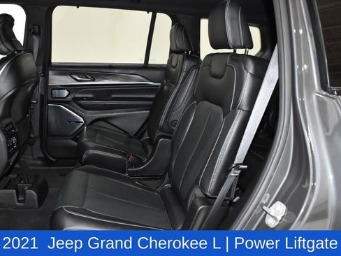 Used 2021 Jeep Grand Cherokee L Overland w/ Advanced Protech Group III image 28