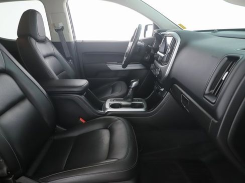 Used 2022 Chevrolet Colorado LT w/ Redline Special Edition image 29