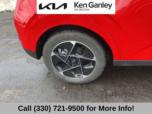 Certified 2025 Kia Soul EX image 23