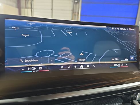 New 2026 BMW X5 xDrive50e w/ Climate Comfort Package AWD/4WD image 25