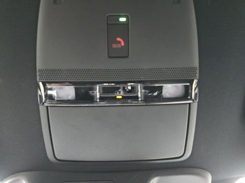 Used 2025 Nissan Armada SL w/ Captain's Chari Seat Package RWD image 37