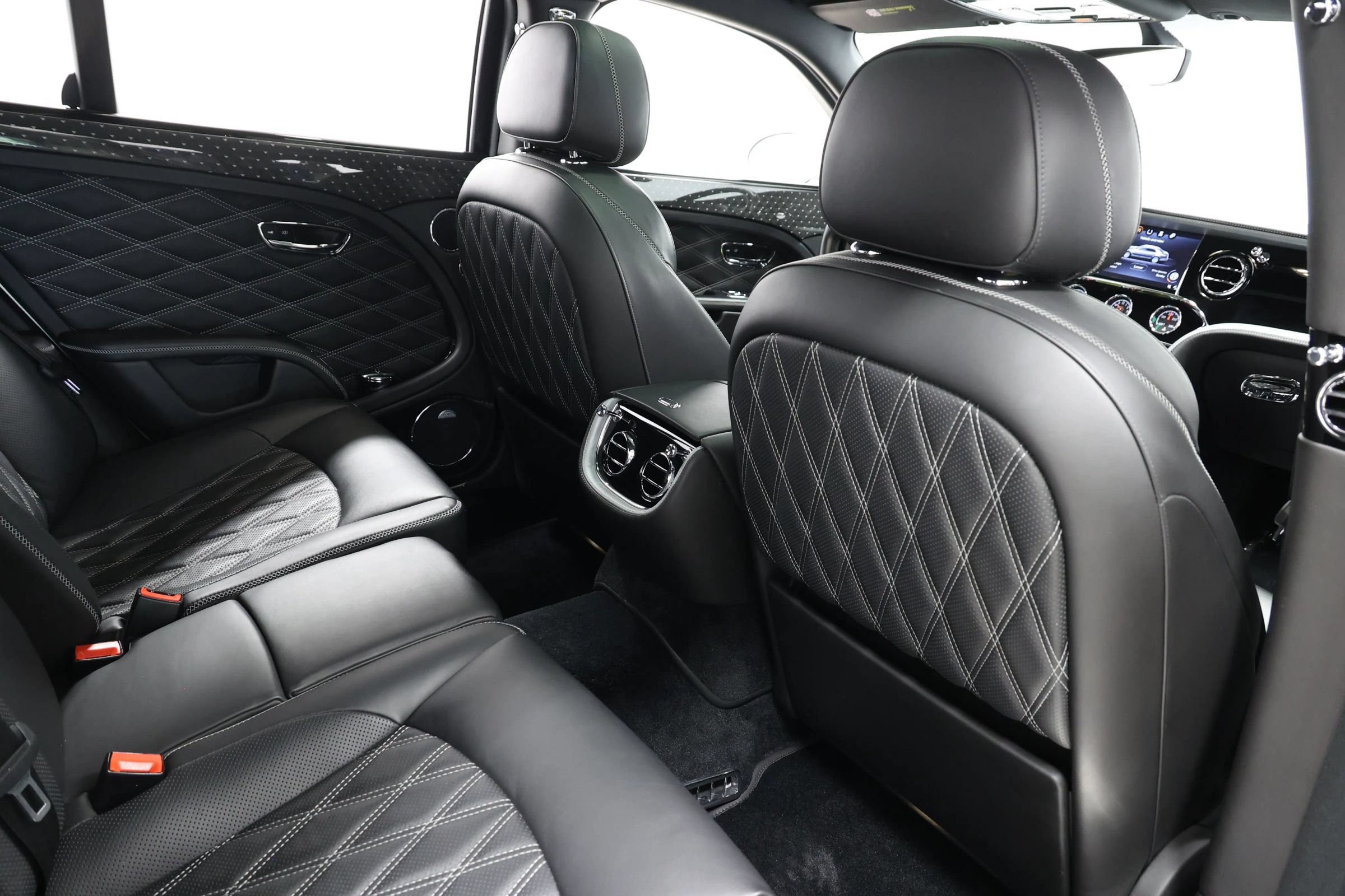 Used 2018 Bentley Mulsanne RWD image 97