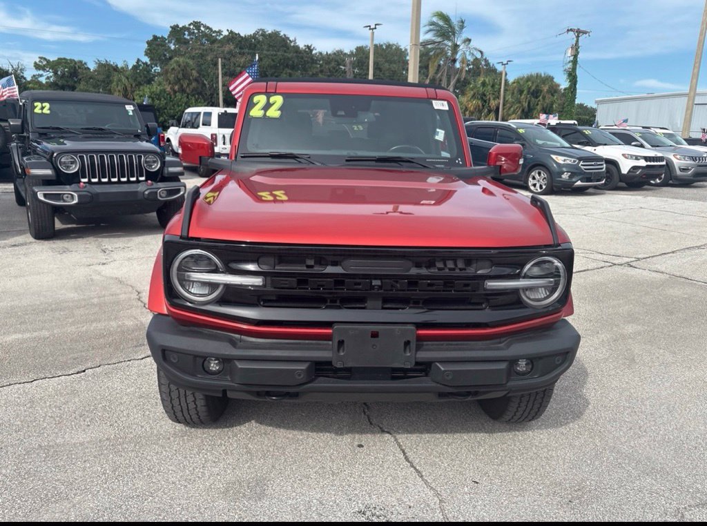 Used 2022 Ford Bronco Outer Banks AWD/4WD image 2