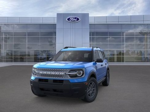 Used 2025 Ford Bronco Sport Big Bend AWD/4WD image 2