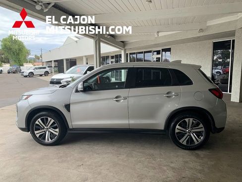 Used 2021 Mitsubishi Outlander Sport SE image 8