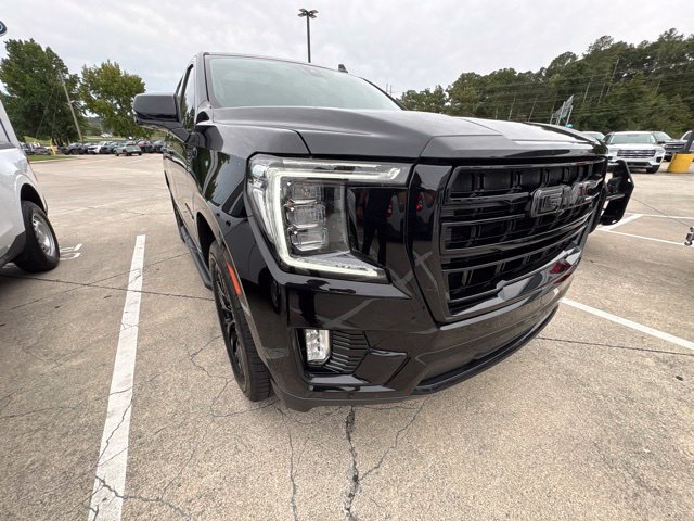 Used 2021 GMC Yukon SLT w/ SLT Premium Package AWD/4WD image 29