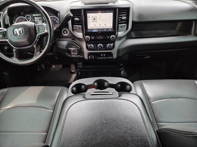 Used 2025 RAM 3500 Tradesman w/ Chrome Appearance Group AWD/4WD image 13
