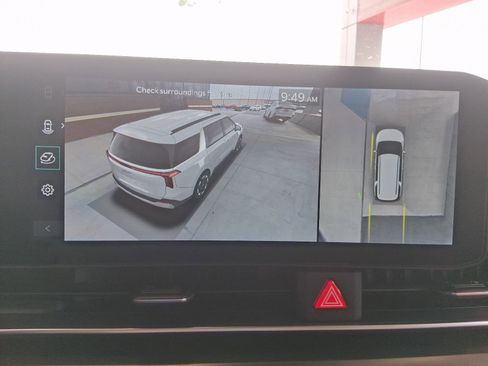 New 2026 Kia Carnival SX w/ SX Dark Edition Package FWD image 16