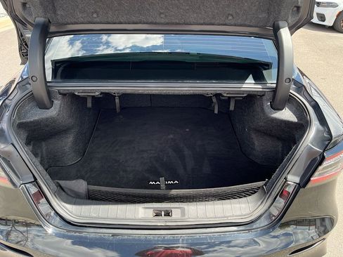 Used 2021 Nissan Maxima SR w/ Sport Mat Group FWD image 25
