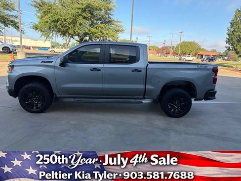 Used 2024 Chevrolet Silverado 1500 Custom Trail Boss w/ LPO, Dark Essentials Package AWD/4WD image 6