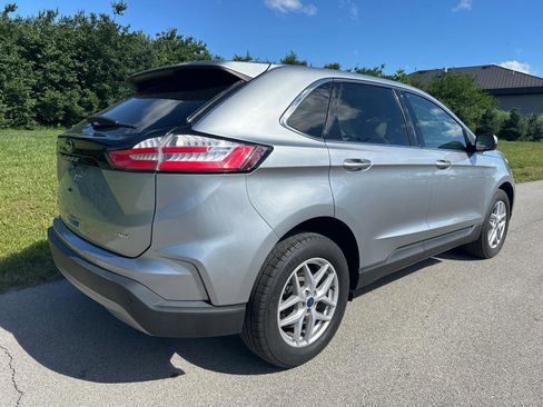 Certified 2022 Ford Edge SEL w/ Convenience Package AWD/4WD image 15