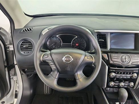 Certified 2020 Nissan Pathfinder S image 31