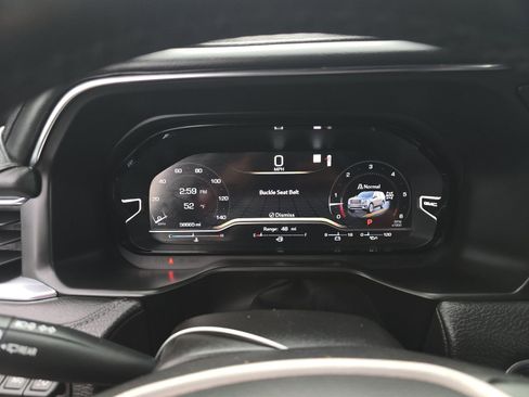 Used 2023 GMC Yukon Denali image 16