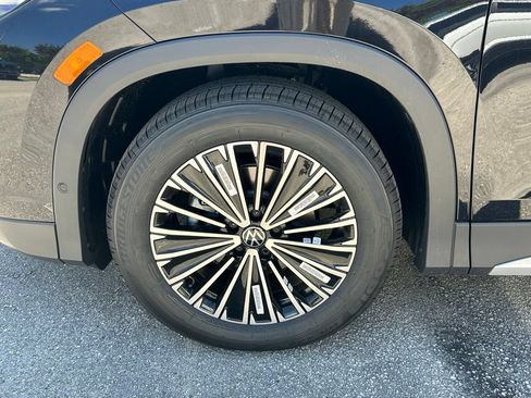 New 2026 Volkswagen Tiguan S FWD image 51