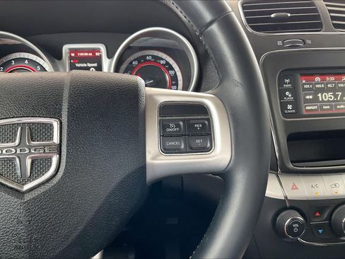 Used 2018 Dodge Journey SE w/ Popular Equipment Group FWD image 24