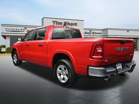 Used 2025 RAM 1500 Big Horn AWD/4WD image 3