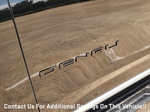New 2026 GMC Yukon Denali AWD/4WD image 8