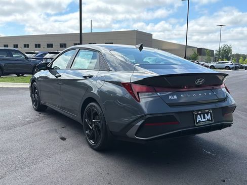 New 2026 Hyundai Elantra Sport FWD image 4