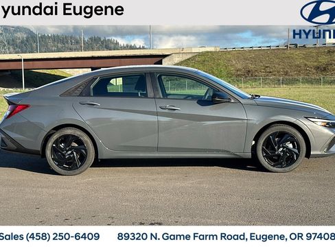 New 2026 Hyundai Elantra Sport image 3