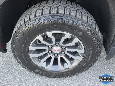 Used 2023 GMC Sierra 1500 AT4 image 51