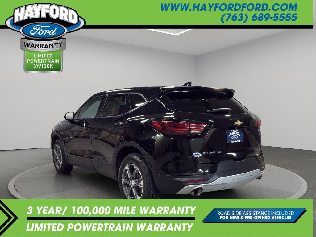 Used 2025 Chevrolet Blazer LT AWD/4WD image 5