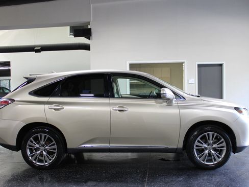 Used 2013 Lexus RX 450h FWD w/ Navigation Pkg image 2
