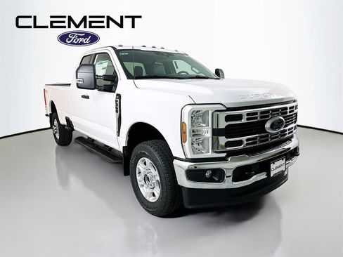 New 2026 Ford F350 XLT AWD/4WD image 3