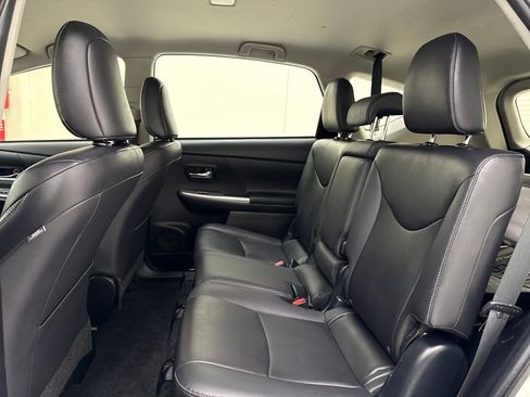 Used 2017 Toyota Prius V Four FWD image 25