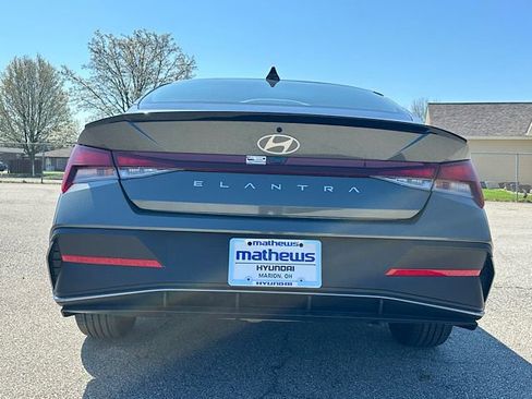 New 2026 Hyundai Elantra Sport image 8