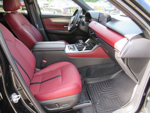 Used 2025 MAZDA CX-70 3.3 Turbo S w/ Premium Package image 10