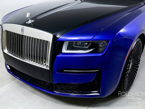 Used 2022 Rolls-Royce Ghost image 34
