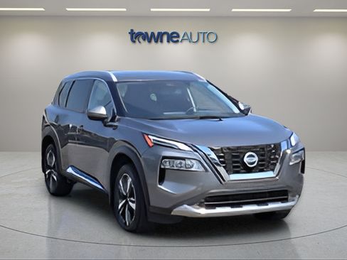 Used 2021 Nissan Rogue Platinum AWD/4WD image 10