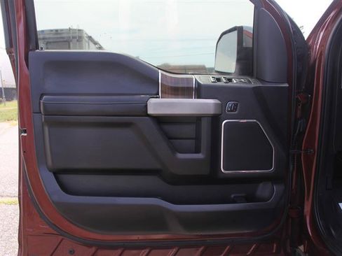 Used 2015 Ford F150 Lariat AWD/4WD image 16