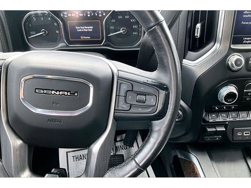 Used 2020 GMC Sierra 1500 Denali w/ Denali Ultimate Package AWD/4WD image 21